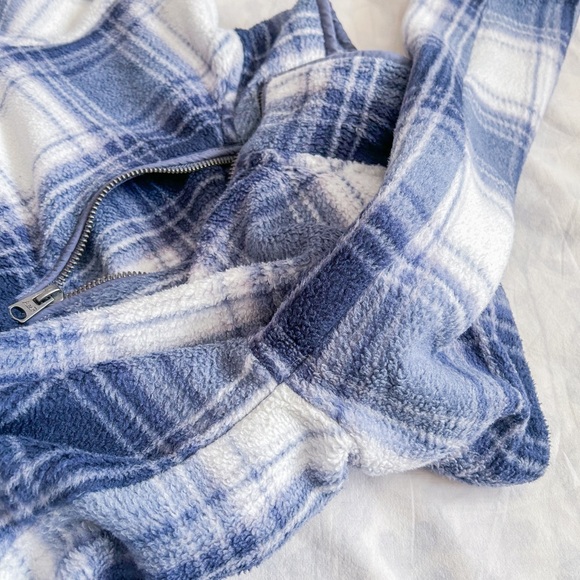 Abercrombie Plaid Quarter Zip Sherpa Sweater (Size: XS) - Picture 7 of 15